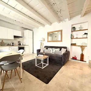 Maison Arenas , Arles Francia